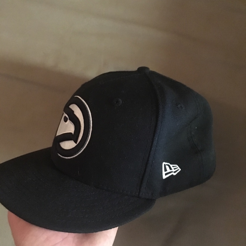 Atlanta Hawks Pac-Man Logo New Era Hat Size 7 1/2